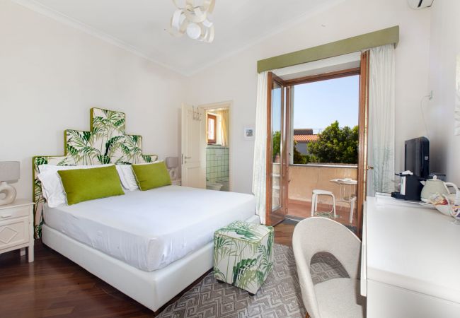 Alquiler por habitaciones en Sant´Agata sui Due Golfi - Resort Ravenna- Lady Room