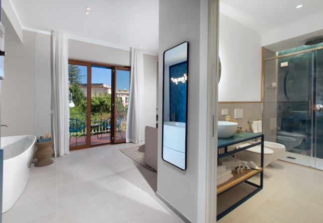 Alquiler por habitaciones en Sorrento - Suites 21  Petrolio