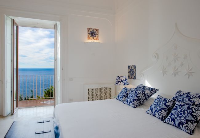 Villa en Positano - Estate4home - Regina Dar Villa en Positano - Estate4home - Regina Dar