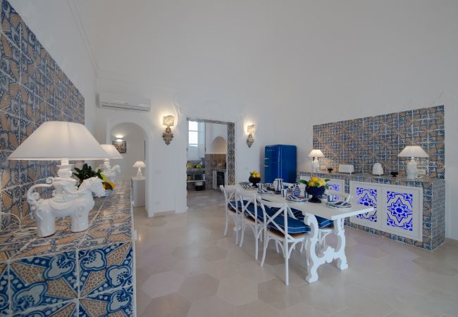 Villa en Positano - Estate4home - Regina Dar Villa en Positano - Estate4home - Regina Dar
