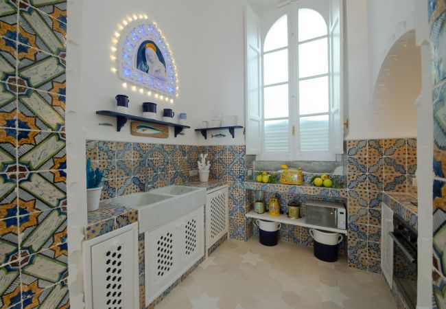 Villa en Positano - Estate4home - Regina Dar Villa en Positano - Estate4home - Regina Dar