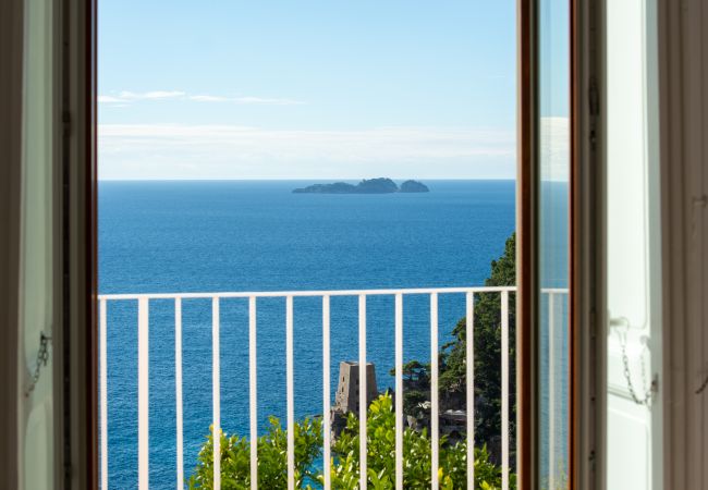 Villa en Positano - Estate4home - Regina Dar Villa en Positano - Estate4home - Regina Dar