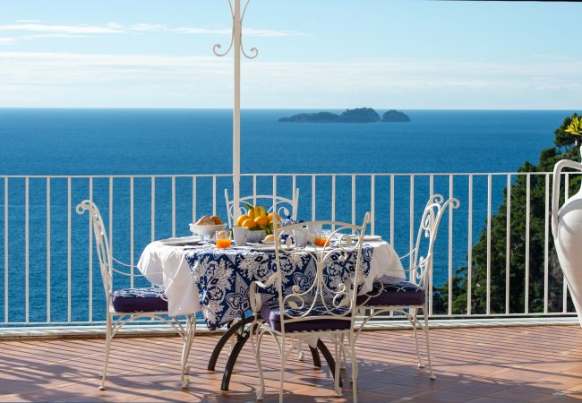 Villa en Positano - Estate4home - Regina Dar Villa en Positano - Estate4home - Regina Dar
