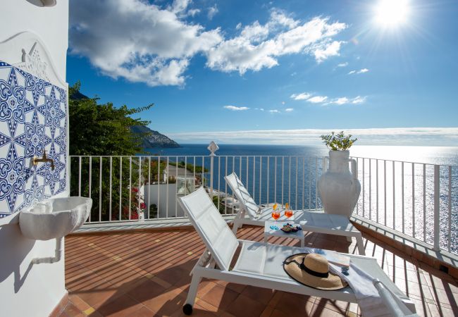Villa en Positano - Estate4home - Regina Dar Villa en Positano - Estate4home - Regina Dar