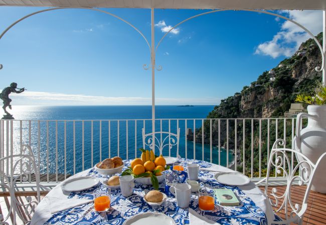 Villa en Positano - Estate4home - Regina Dar Villa en Positano - Estate4home - Regina Dar