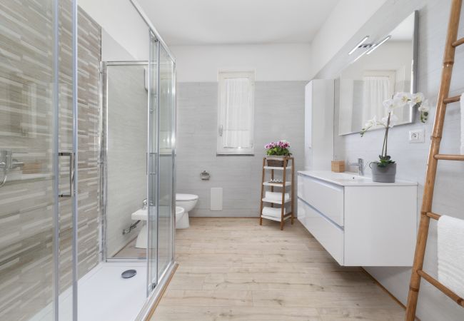 Villa à Sorrento - Villa Luisa  Jacuzzi and Pool Villa à Sorrento - Villa Luisa  Jacuzzi and Pool