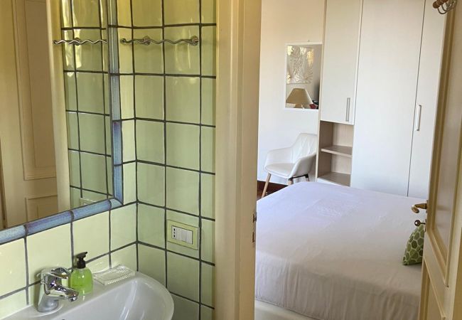 Chambres d'hôtes à Sant´Agata sui Due Golfi - Resort Ravenna- Lady Room