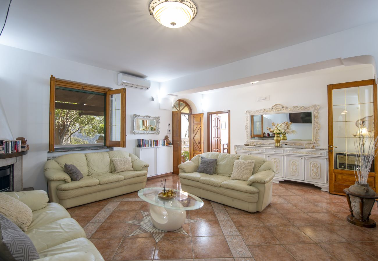 Villa a Pogerola - Villa Gioiello