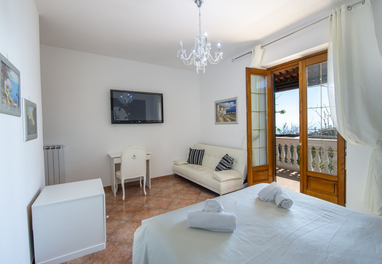 Villa a Pogerola - Villa Gioiello