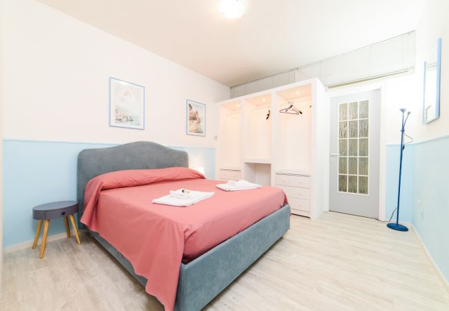 Villa a Sorrento - Villa Luisa  Jacuzzi and Pool Villa a Sorrento - Villa Luisa  Jacuzzi and Pool