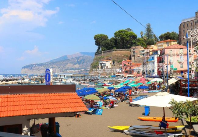 Appartamento a Sorrento - La Grotta Azzurra Appartamento a Sorrento - La Grotta Azzurra