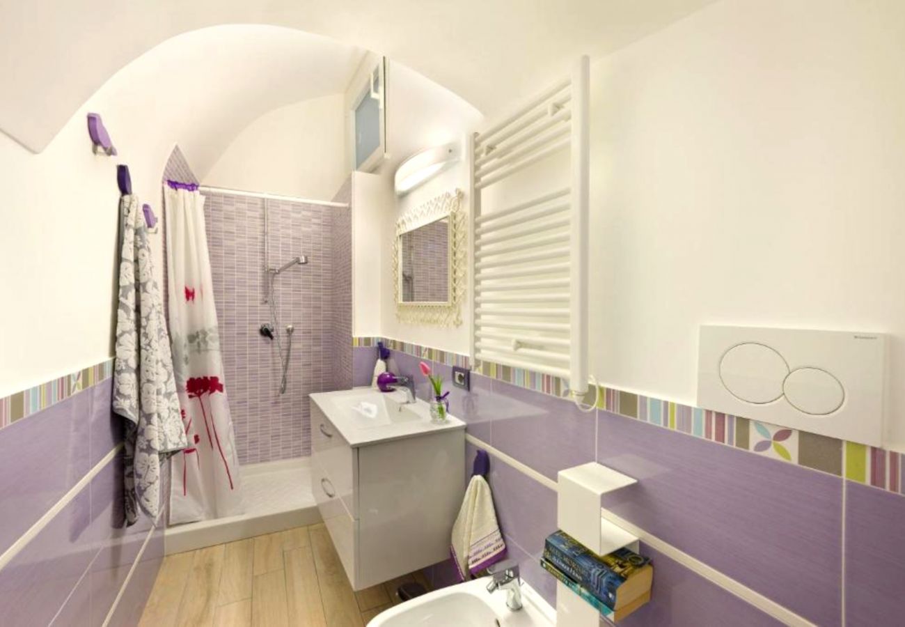 Appartamento a Meta - Estate4home - Karme House