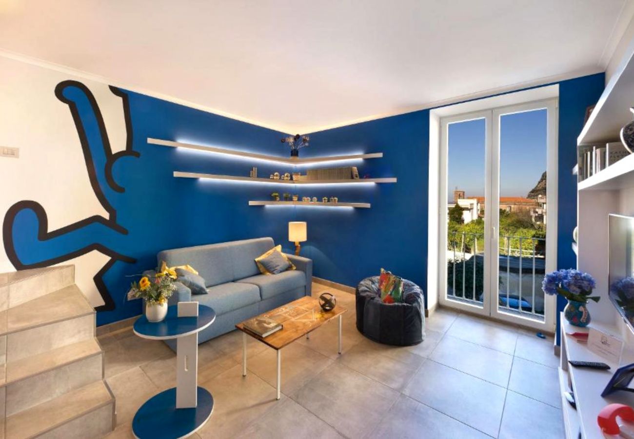 Appartamento a Meta - Estate4home - Karme House