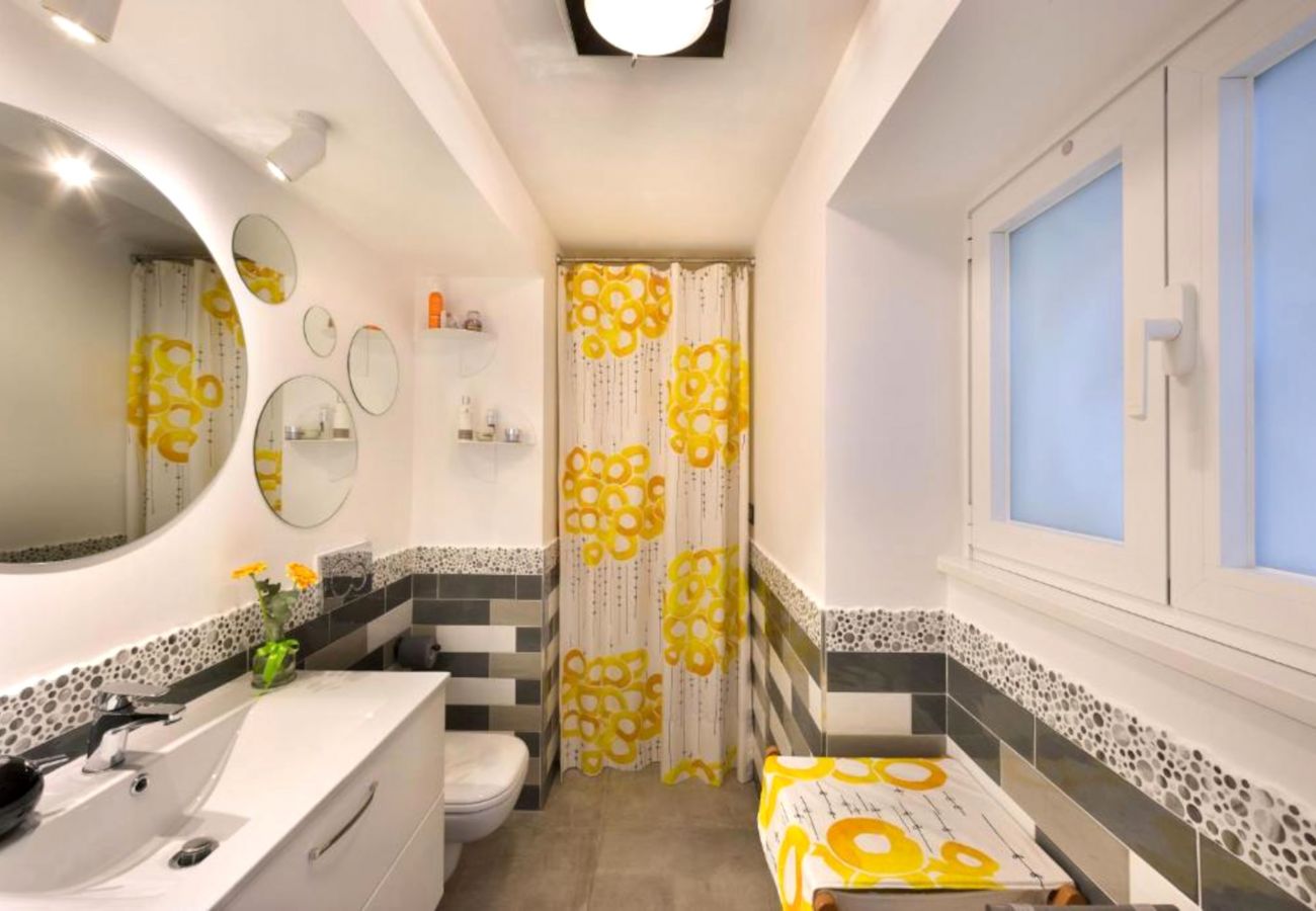Appartamento a Meta - Estate4home - Karme House