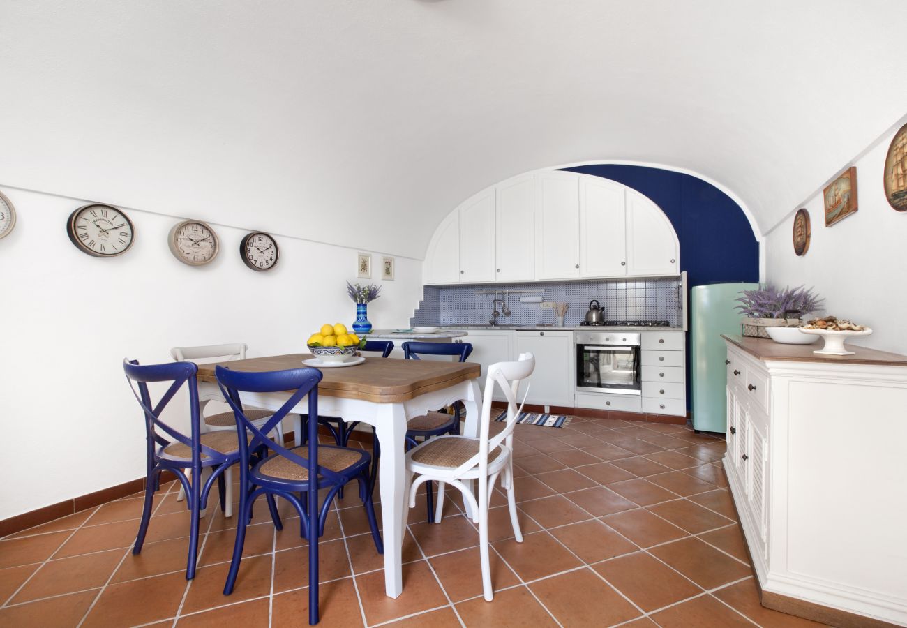 Villetta a Massa Lubrense - Estate4home - Villa Arbace