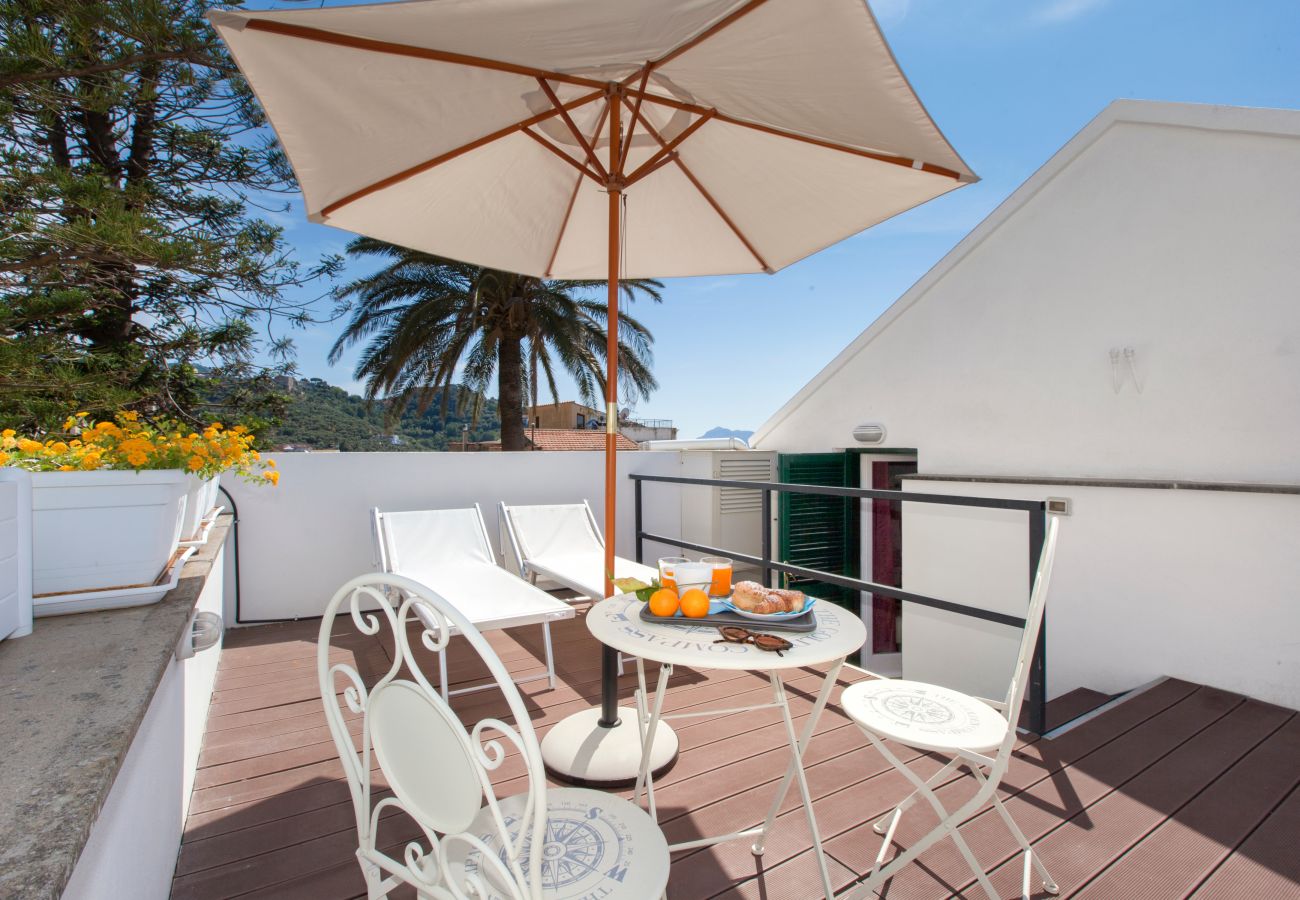 Villetta a Massa Lubrense - Estate4home - Villa Arbace