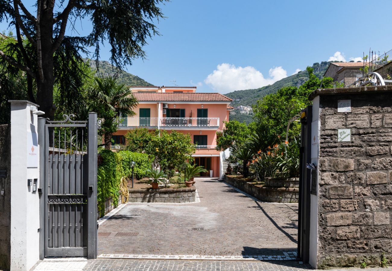 Affitto per camere a Piano di Sorrento - Villa Francesca - Camelia