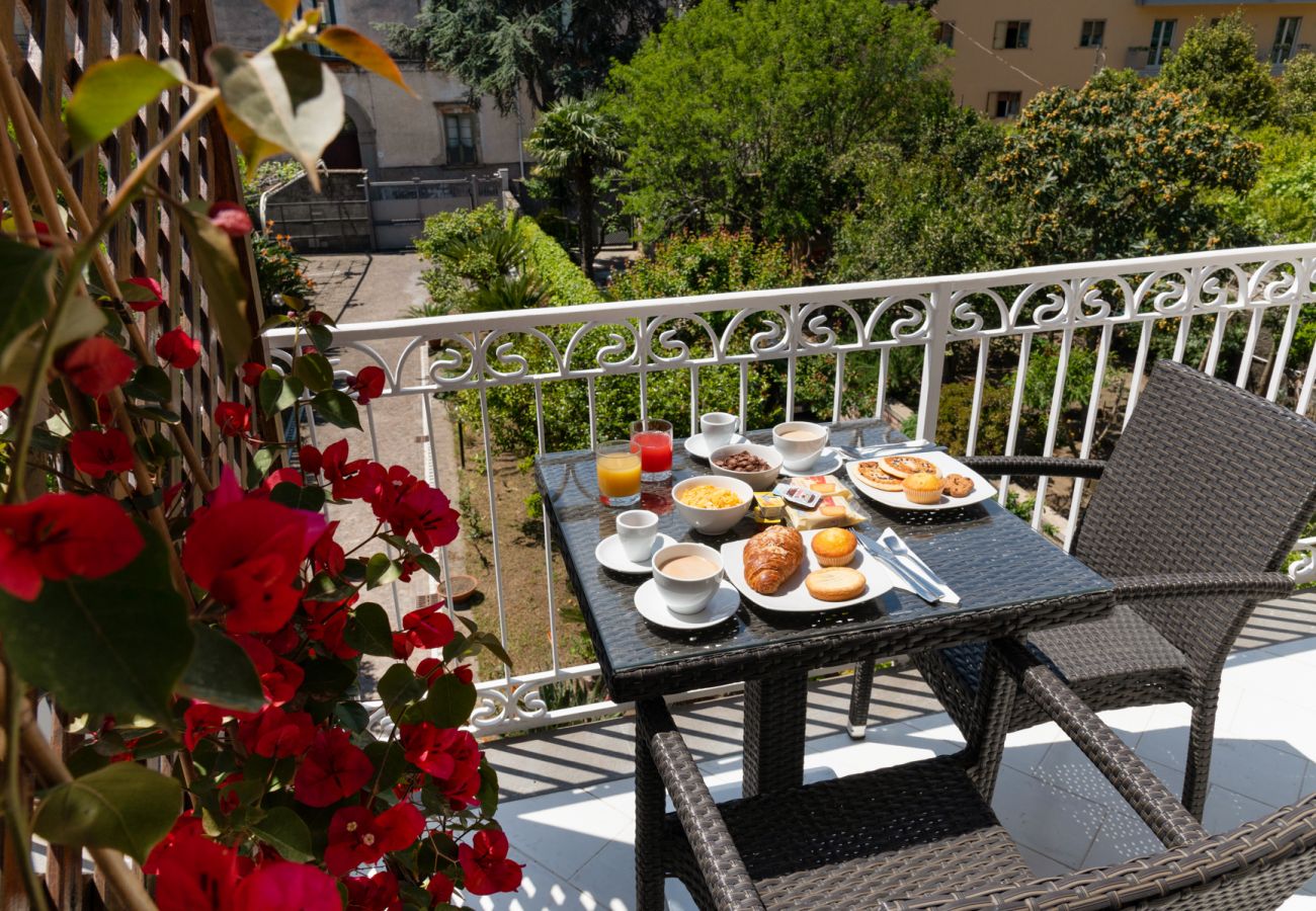 Affitto per camere a Piano di Sorrento - Villa Francesca Orchidea