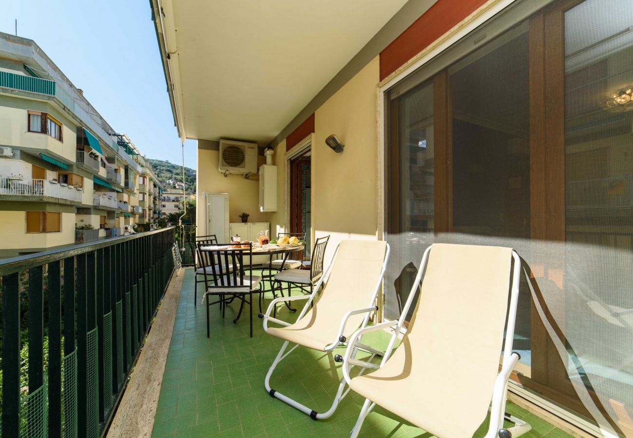 Appartamento a Sorrento - Estate4home - Sally Home