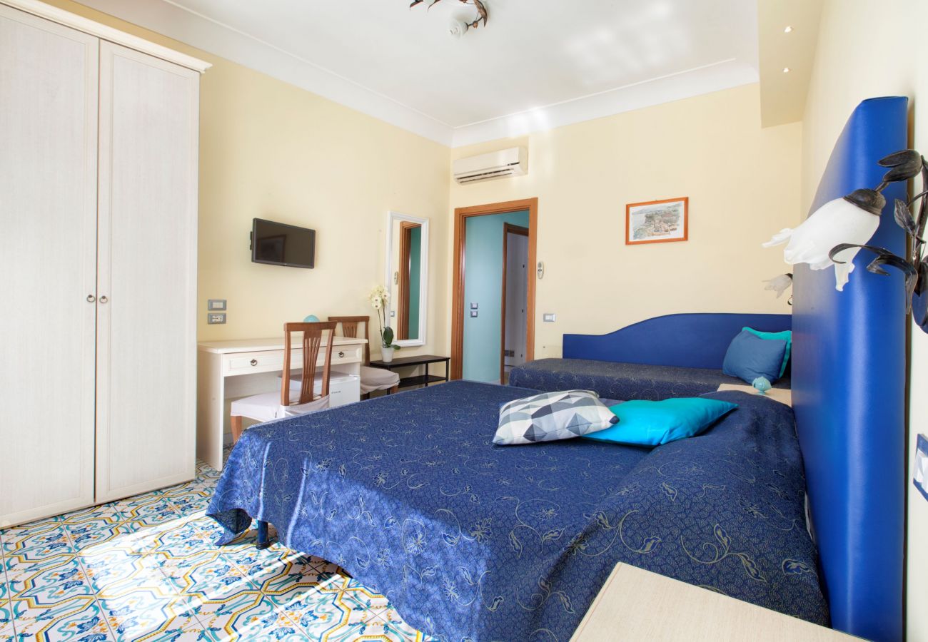 Casa a Sorrento - Estate4home - Clio