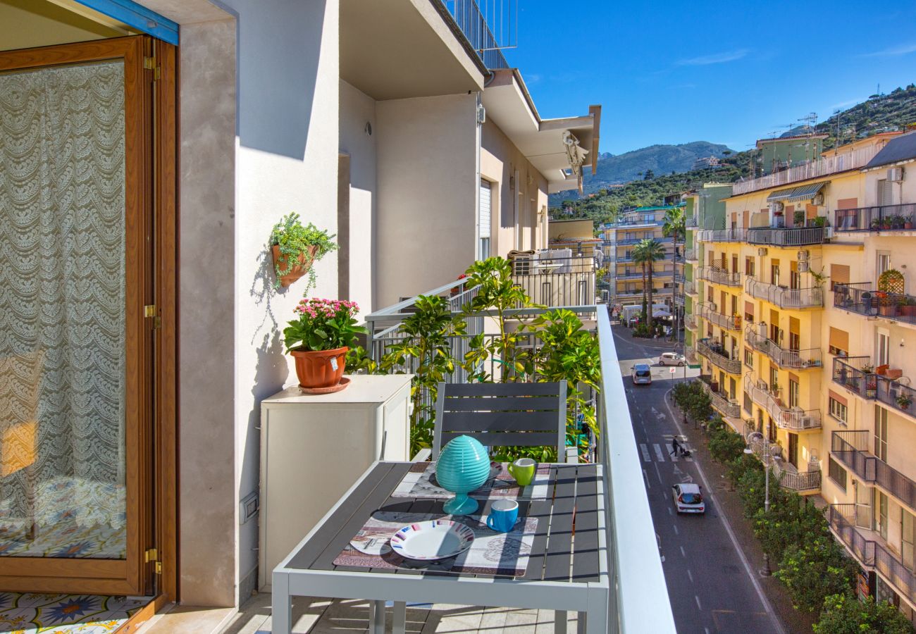 Casa a Sorrento - Estate4home - Clio