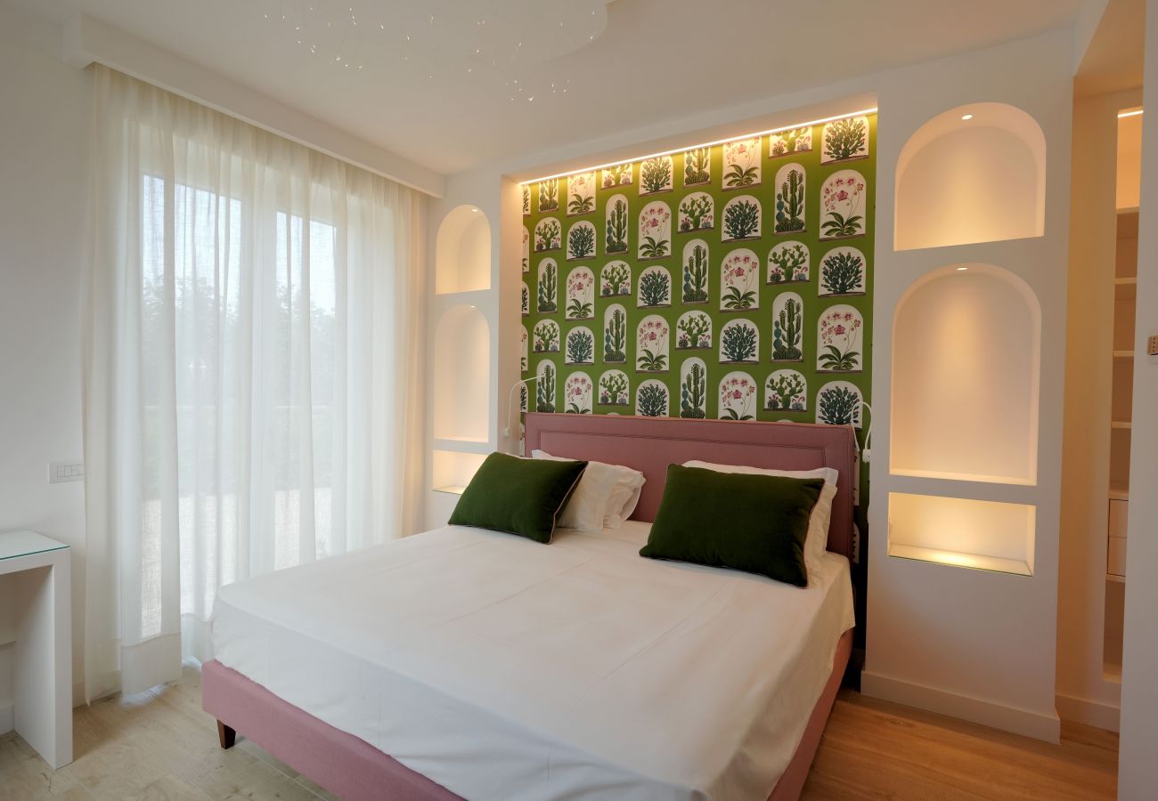 Villa a Sant´Agata sui Due Golfi - Resort Ravenna - La Villa