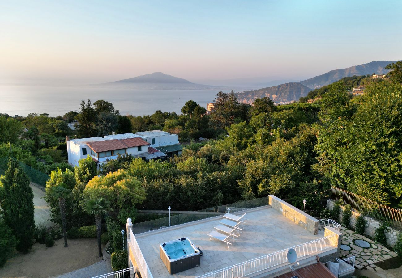 Villa a Sant´Agata sui Due Golfi - Resort Ravenna - La Villa