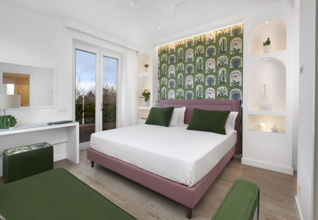Villa a Sant´Agata sui Due Golfi - Resort Ravenna - La Villa