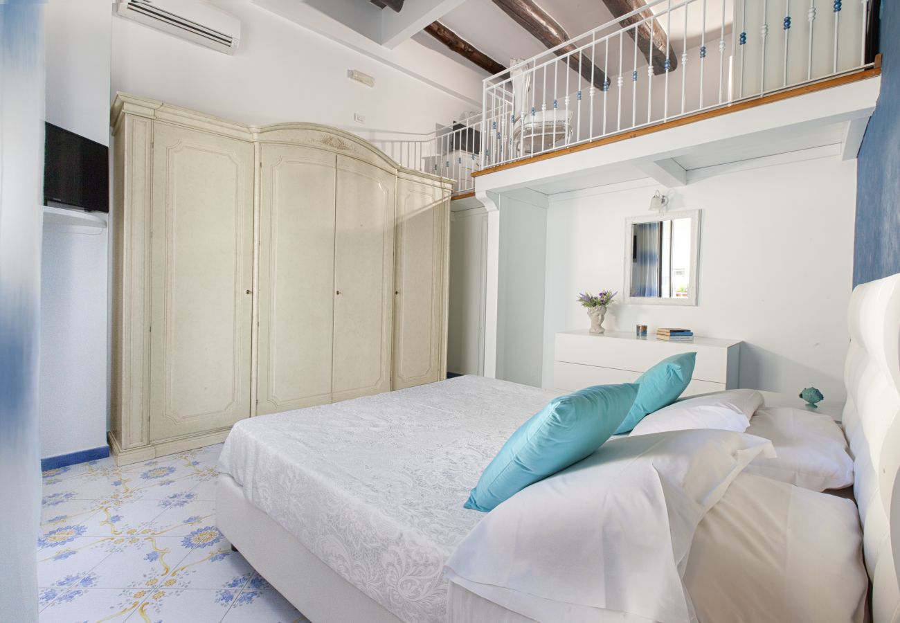 Appartamento a Sorrento - Estate4home- Casa Tarantino