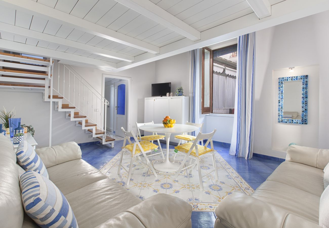 Appartamento a Sorrento - Estate4home- Casa Tarantino