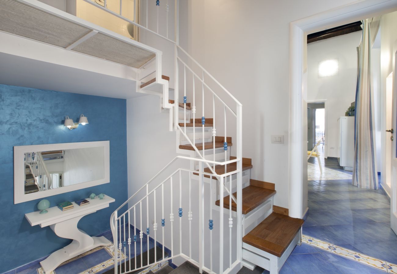 Appartamento a Sorrento - Estate4home- Casa Tarantino