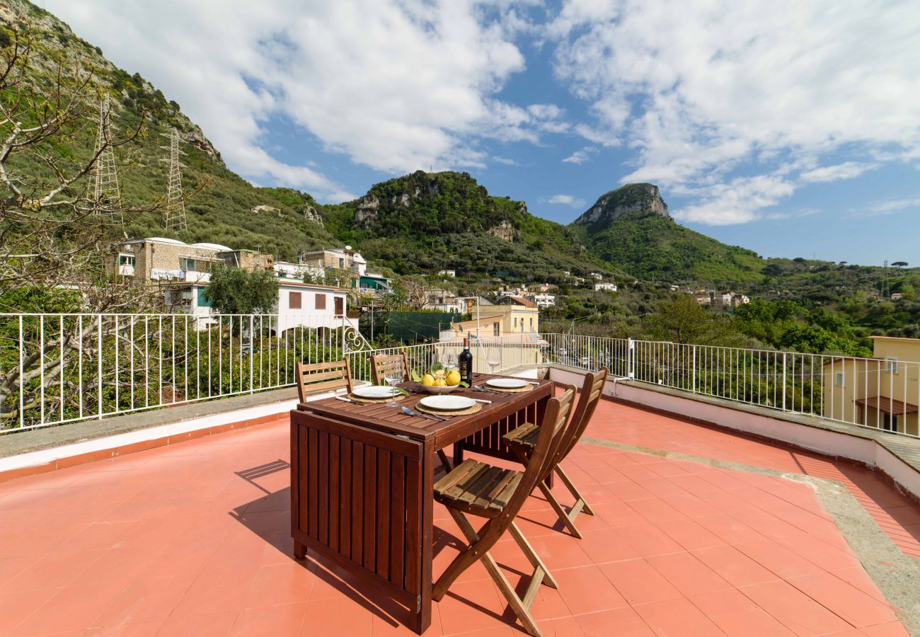 Appartamento a Meta - Estate4home- The View
