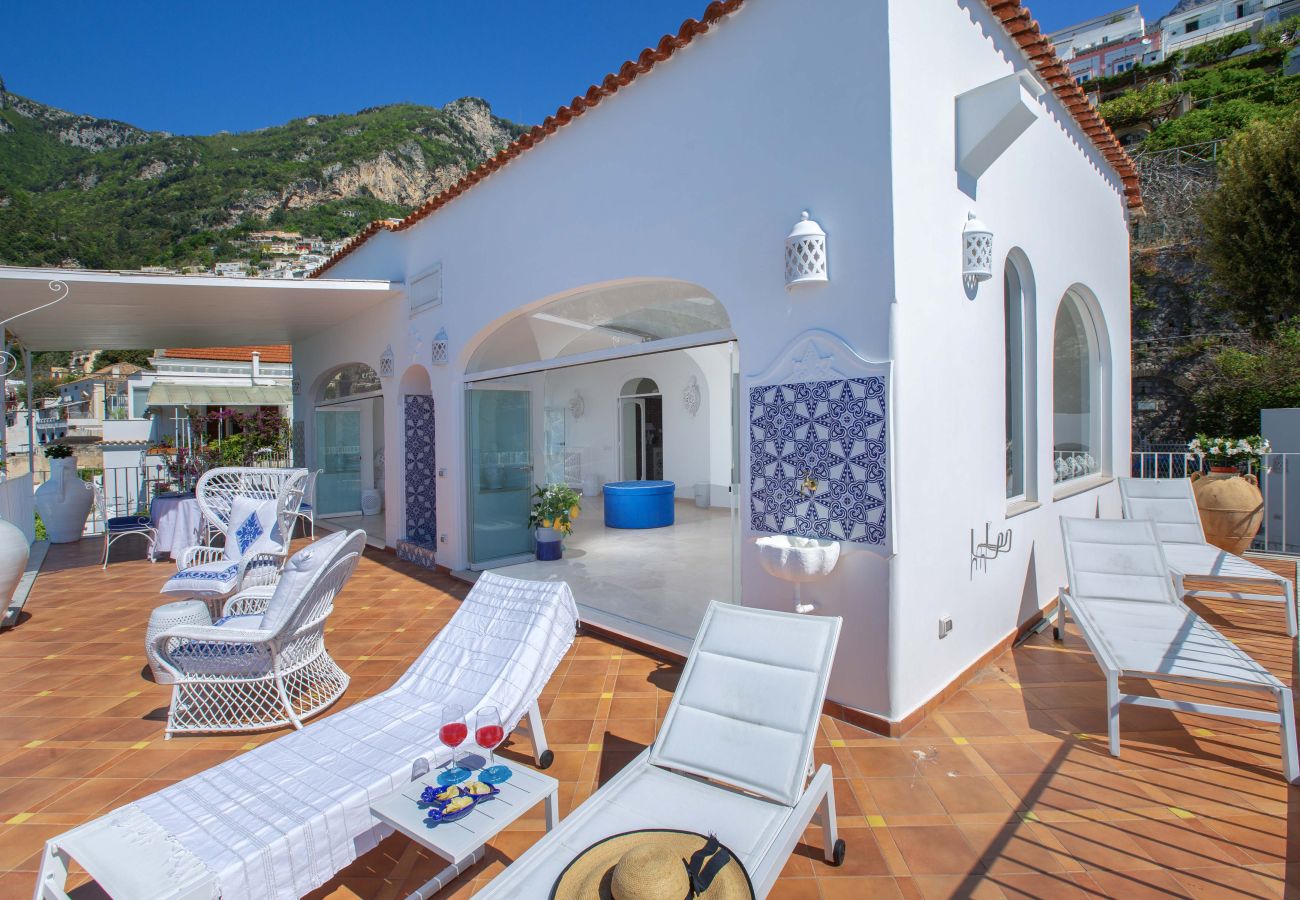 Villa a Positano - Estate4home - Regina Dar