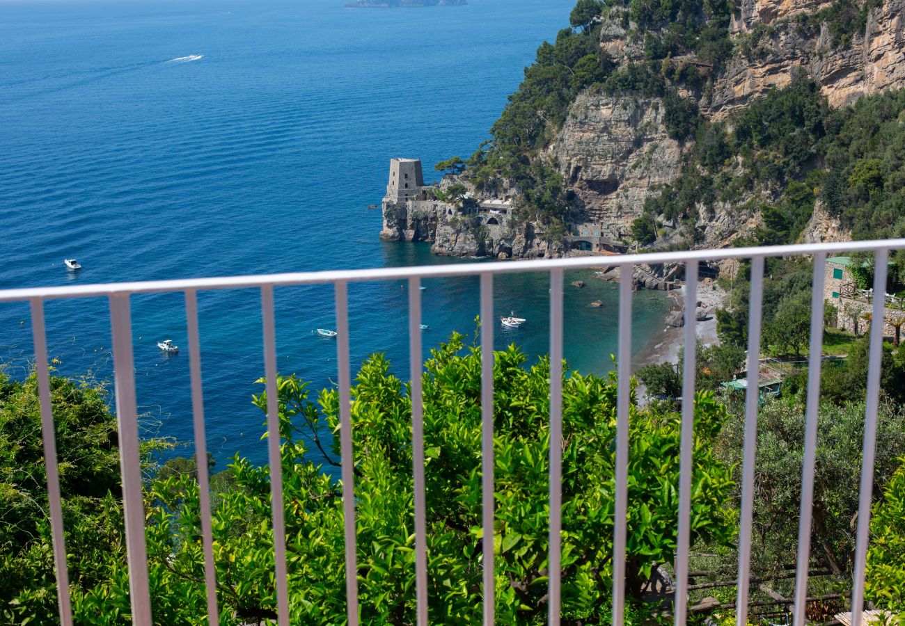 Villa a Positano - Estate4home - Regina Dar
