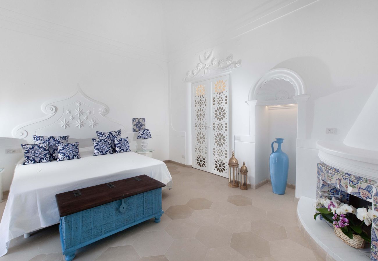 Villa a Positano - Estate4home - Regina Dar