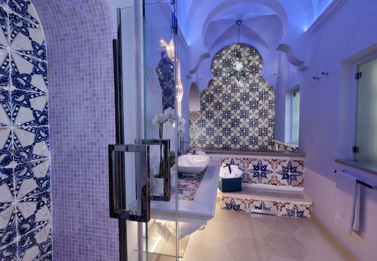 Villa a Positano - Estate4home - Regina Dar