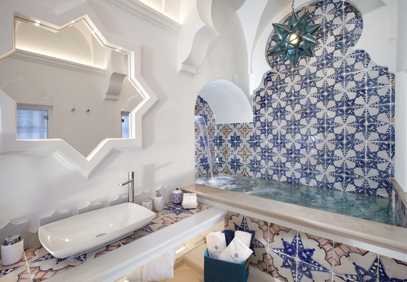 Villa a Positano - Estate4home - Regina Dar