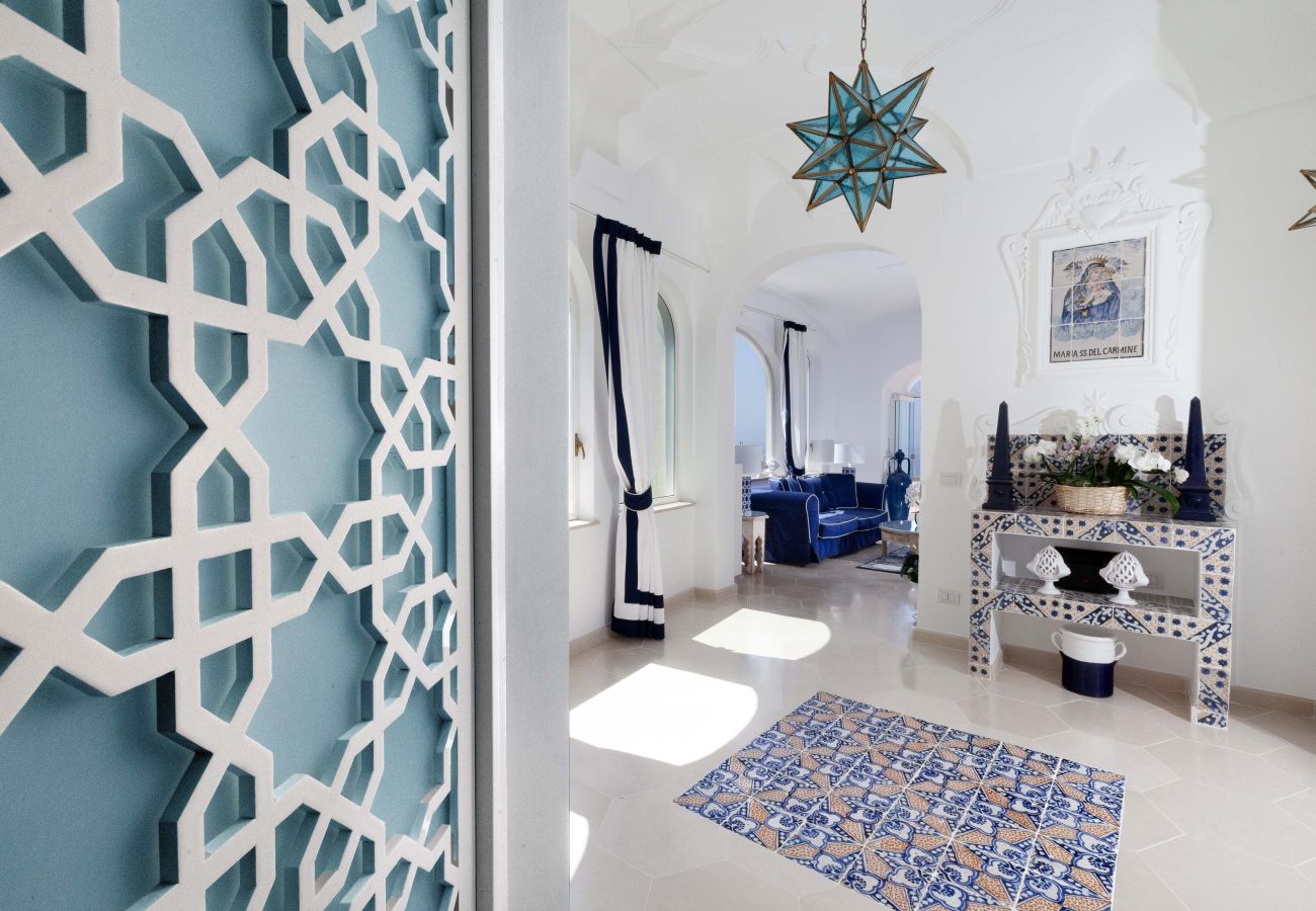 Villa a Positano - Estate4home - Regina Dar