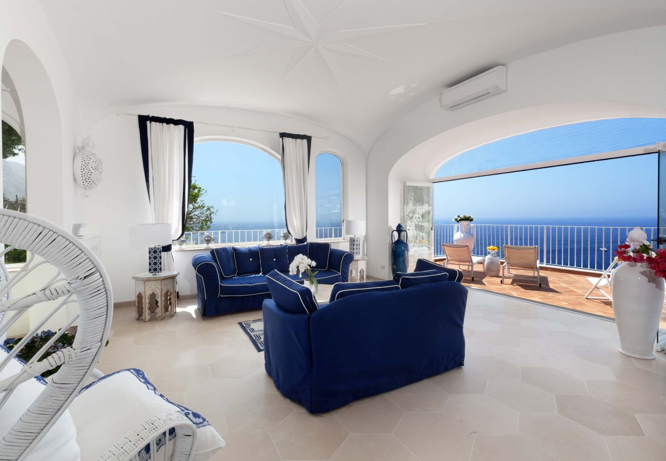 Villa a Positano - Estate4home - Regina Dar