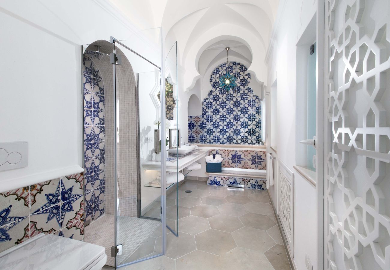 Villa a Positano - Estate4home - Regina Dar