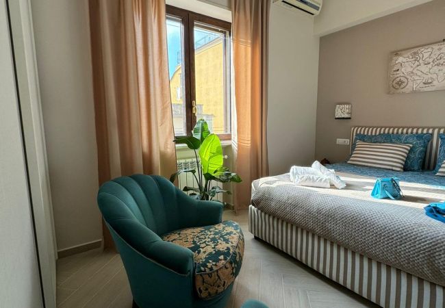 Affitto per camere a Meta - B&B Over the world Affitto per camere a Meta - B&B Over the world