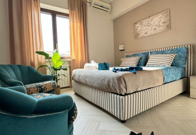 Affitto per camere a Meta - B&B Over the world Affitto per camere a Meta - B&B Over the world