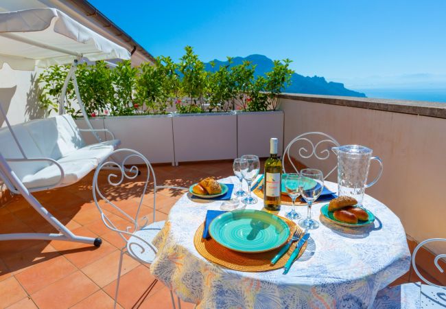 Affitto per camere a Scala - De Pando - San Pietro Affitto per camere a Scala - De Pando - San Pietro