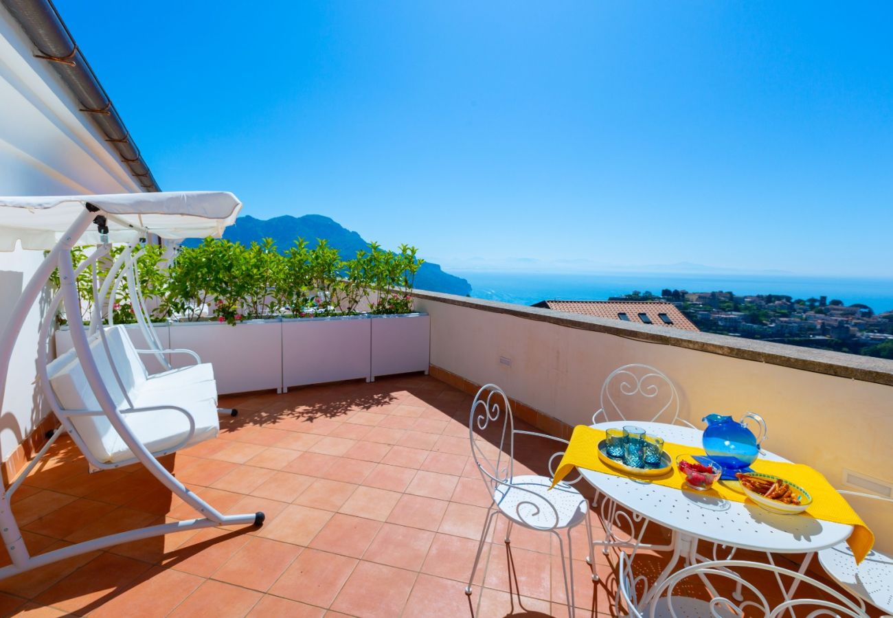 Affitto per camere a Scala - De Pando Panoramic Suites 1086 -San Pietro