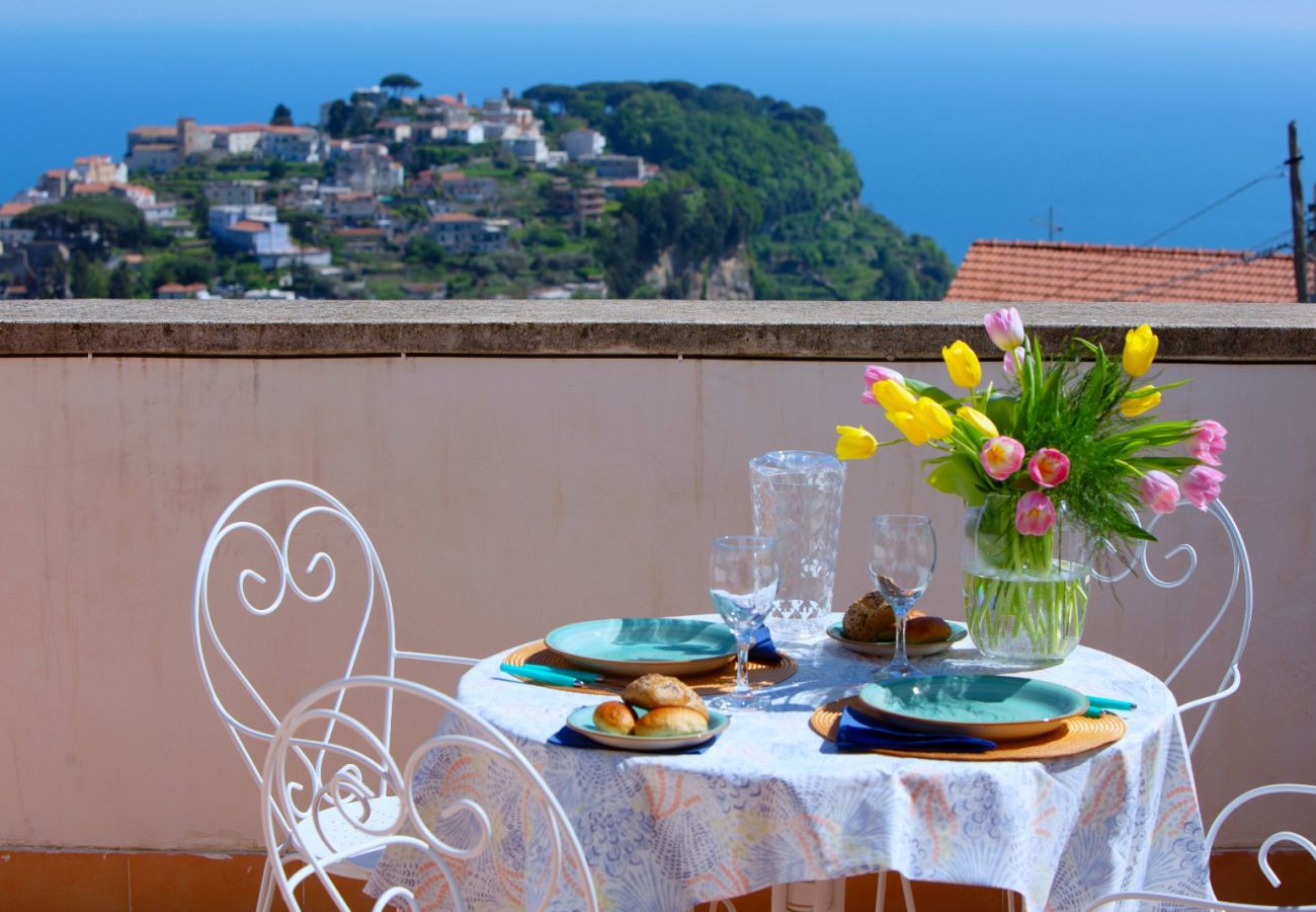 Affitto per camere a Scala - De Pando Panoramic Suites 1086 -San Pietro