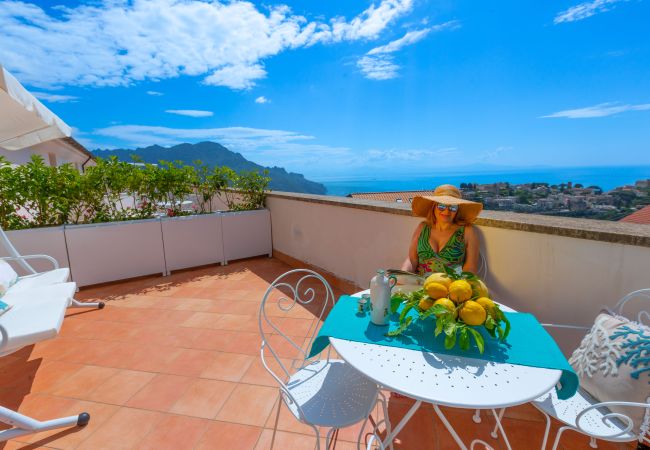 Affitto per camere a Scala - De Pando - Pontone Affitto per camere a Scala - De Pando - Pontone