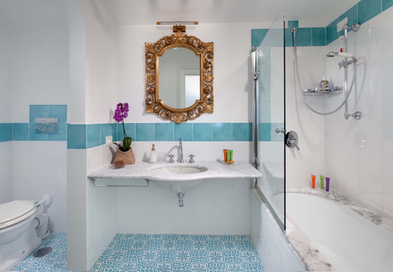 Affitto per camere a Scala - De Pando Panoramic Suites 1086 - Pontone