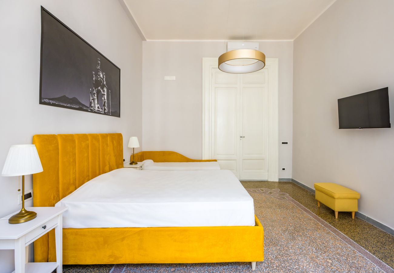 Appartamento a Napoli - Estate4Home - Galleria Chantant Napoli