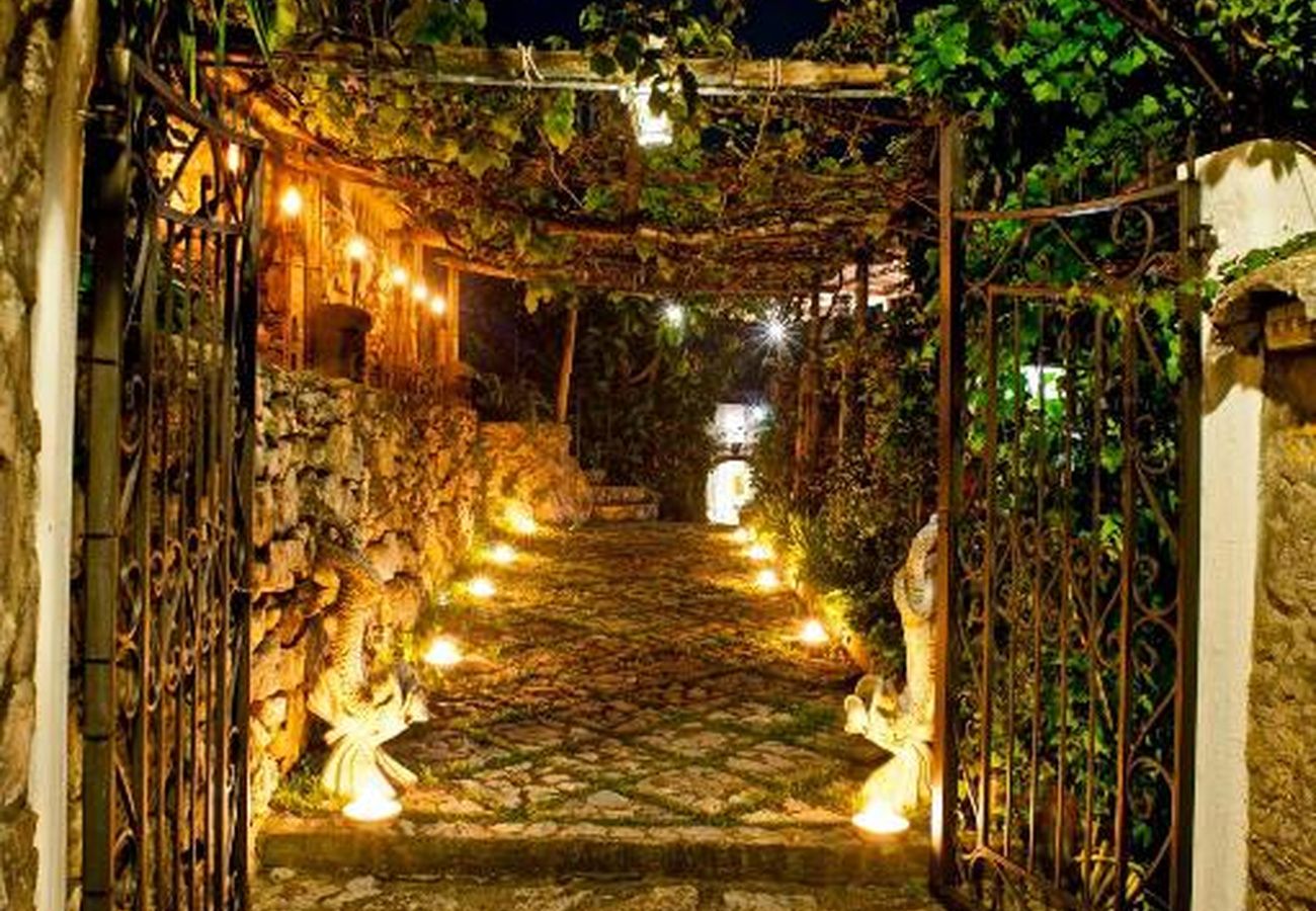 Villa a Positano - Estate4Home - Villa Eritia