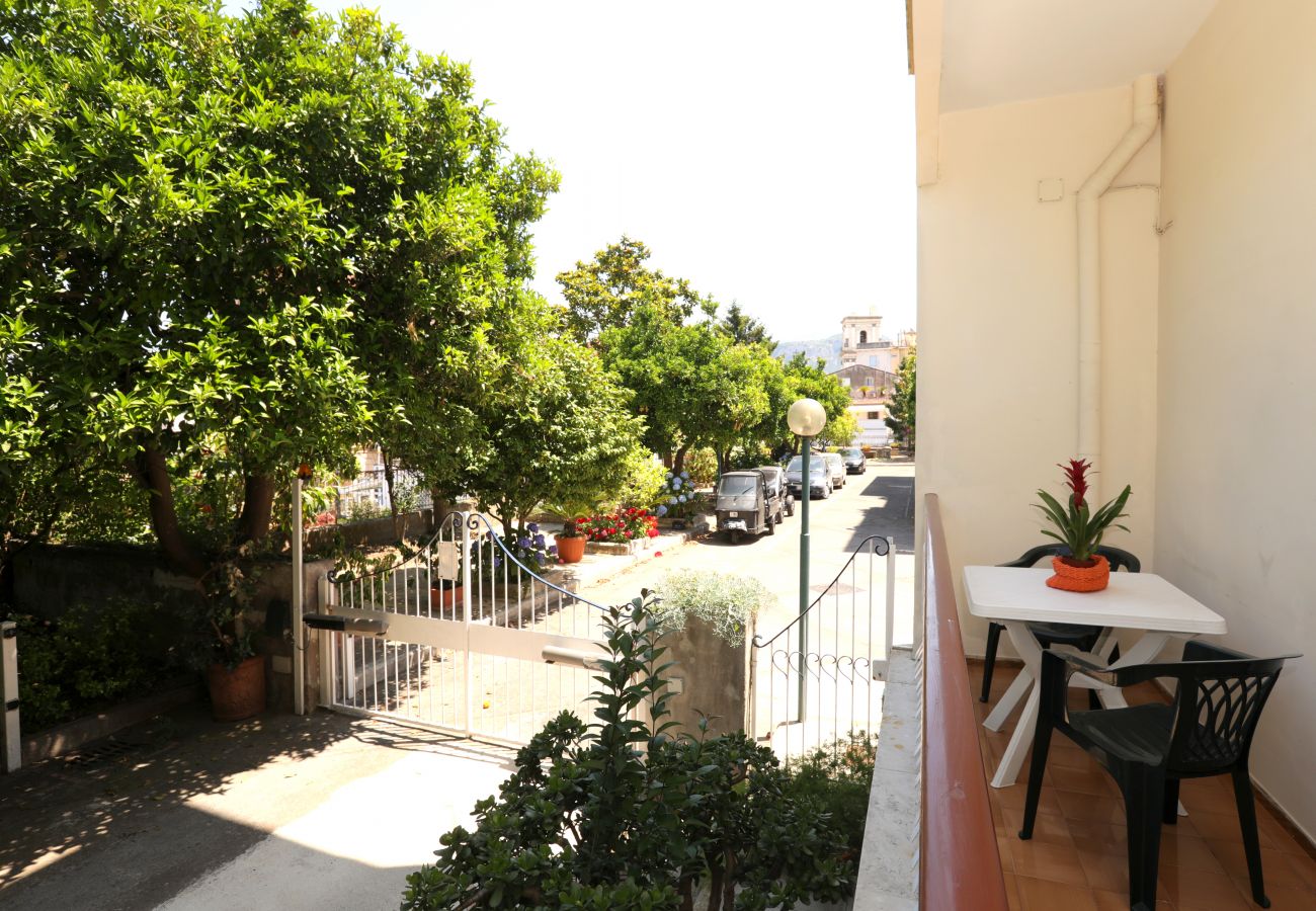Apartment in Sant´Agnello - Estate4home - Casa Laura Orange